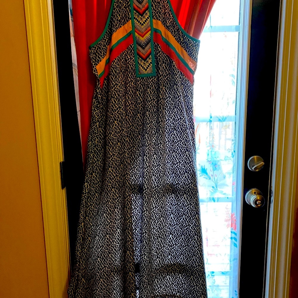 Beachy, sexy halter dress